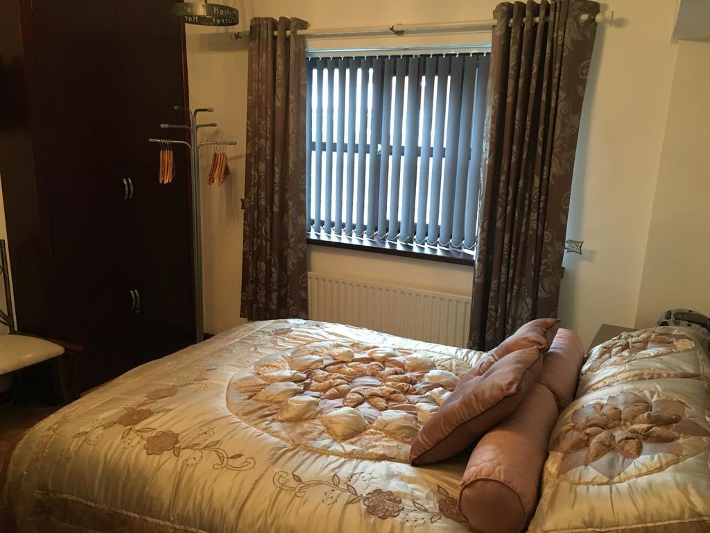 ליילנד Smithy Lodge Guest House מראה חיצוני תמונה